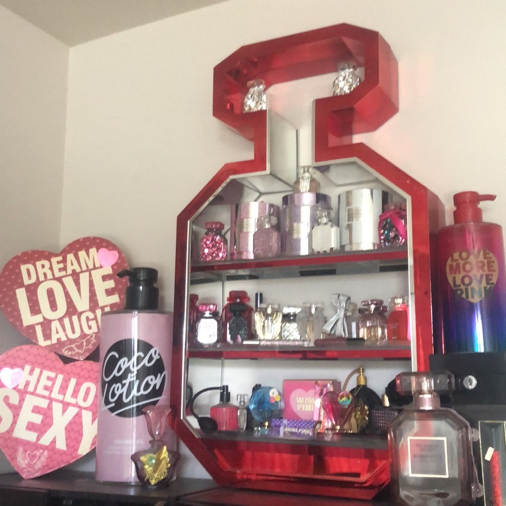 Perfume display